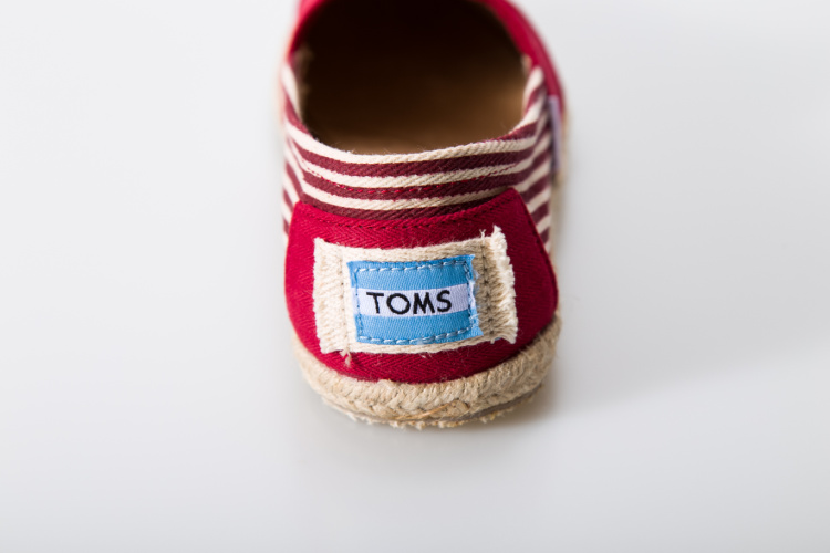 Toms台灣經典紅色小條紋麻底女鞋 - 點擊圖片關閉