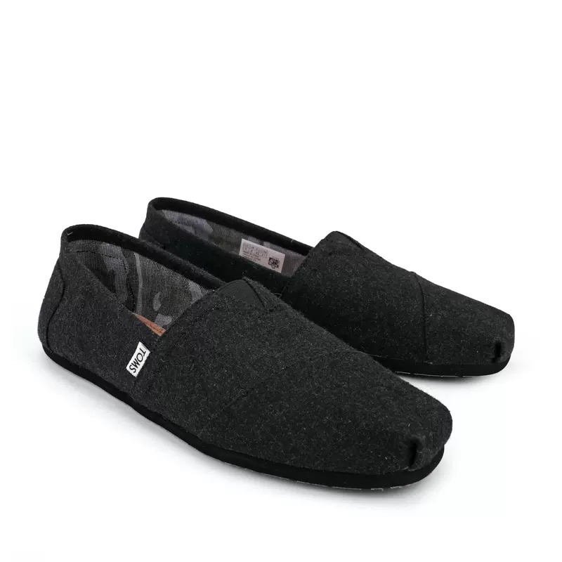 Toms 台灣時尚新款黑色法蘭絨女鞋