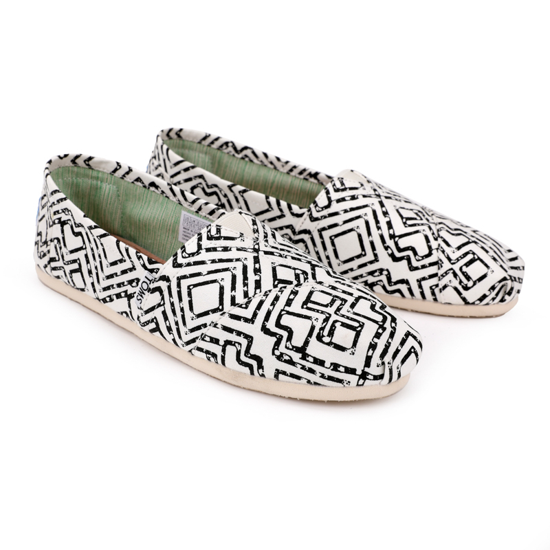 (image for) Toms 台灣印染黑幾何經典女款